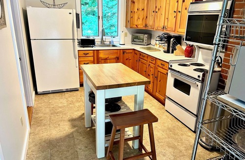 Naples Cottage | Lovely Long Lake Cottage