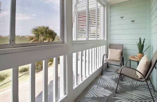Folly Beach Condo | Lovely Long Term Rental~ Marsh Nest