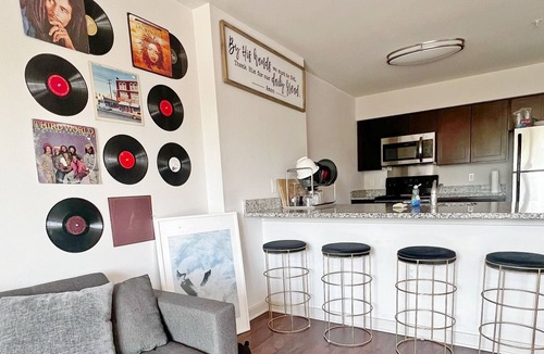 West Orange Apartment | Lovely luxury 1 bedroom apartment - 15 min from NYC