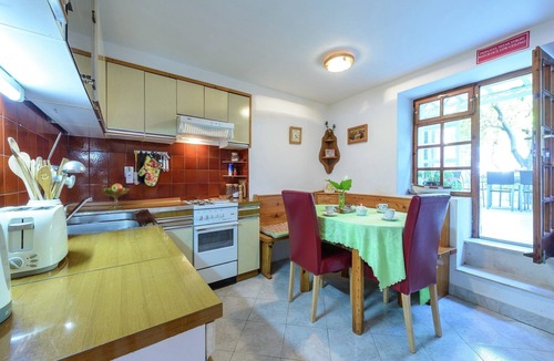 Cavtat House | Lovely Mediterranean home near the beach