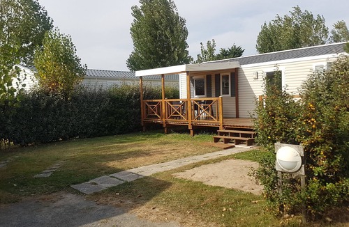 Chateau-d'Olonne House | Lovely mobile home in a 4-star residential estate in Les Sables D'Olonne