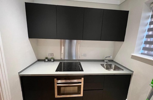 Hendon Apartment | Lovely modern 1 bedroom apartment