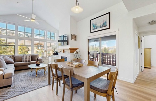 Salt Lake Mountain Resorts Condo | Lovely mountain-view condo with shared hot tub, pool & more - walk to lifts