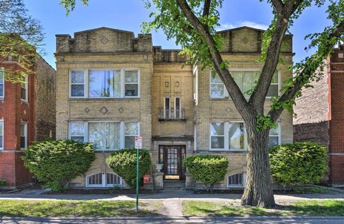 Oak Park Apartment | Lovely Oak Park Apt - Easy Access to Downtown!