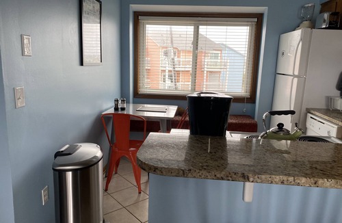 North Carolina Coast Condo | Lovely Oceanfront Condo w/Vast Top Floor Views; Pool; WiFi/Cable; Quiet; 2 Max