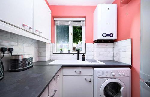 Bushey Apartment | Lovely One Bed Flat in Bushey