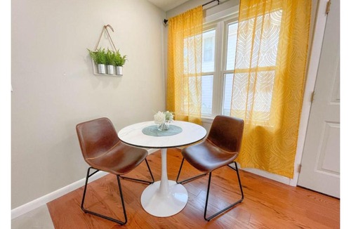 Sapulpa Apartment | Lovely One Bedroom Duplex with King Bed