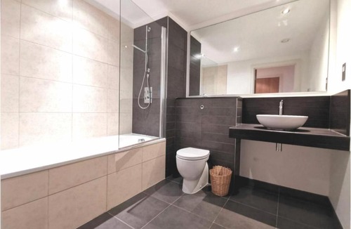 Cheetham Hill Apartment | Lovely one bedroom flat in the city centre