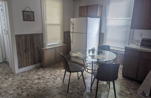 Enola Apartment | Lovely one-bedroom unit with private parking