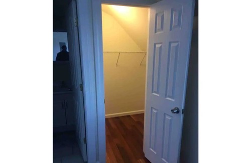 Niskayuna Apartment | Lovely one bedroom with free parking