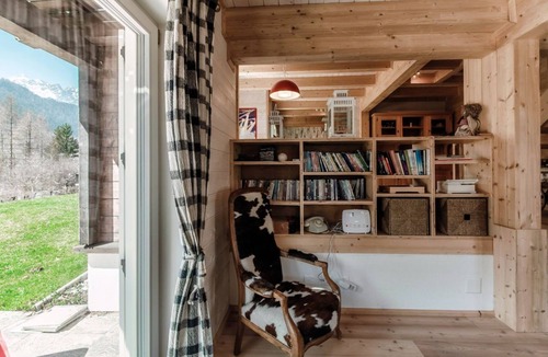 Dalpe Ski Chalet | Lovely panoramic chalet in Leventina (CHALET DALPE)