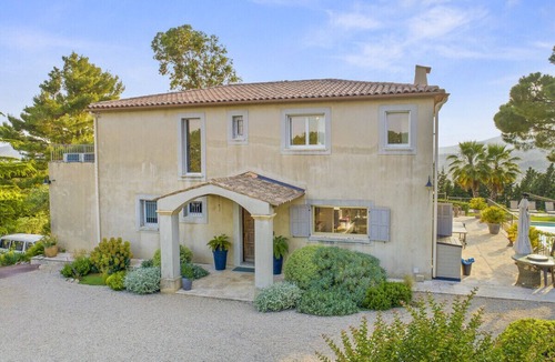 Le Plan-de-Grasse Villa | Lovely Panoramic Views