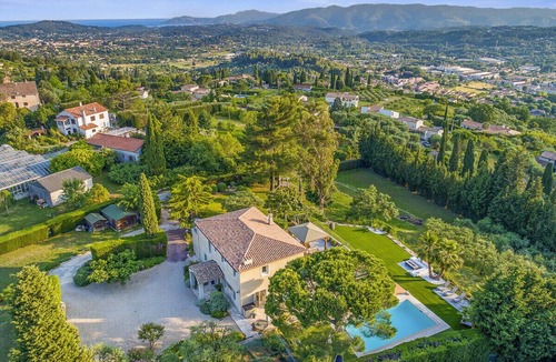 Le Plan-de-Grasse Villa | Lovely Panoramic Views