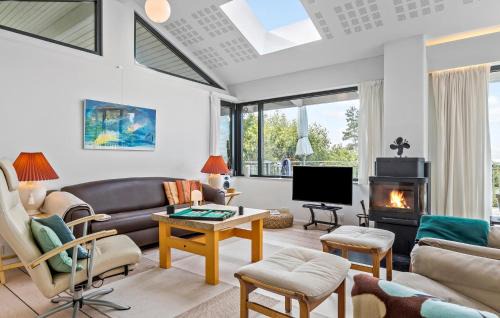 Handrup Strand House | Lovely Pet-Friendly Home In Ebeltoft With Kitchen