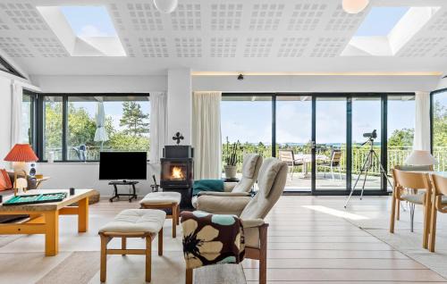 Handrup Strand House | Lovely Pet-Friendly Home In Ebeltoft With Kitchen