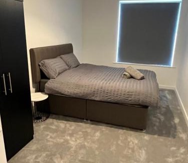 Gascoigne House | Lovely Private double room