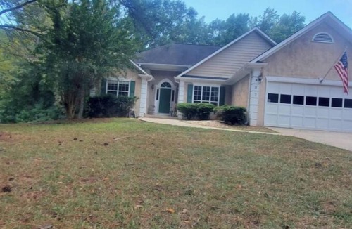 Inman House | Lovely Ranch on Basementnn