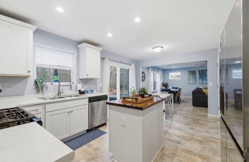 New Buffalo House | Lovely recently Built NB Home, fire pit
