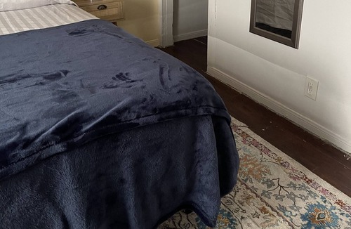 Bonanza House | lovely room 1 bed 1 bath