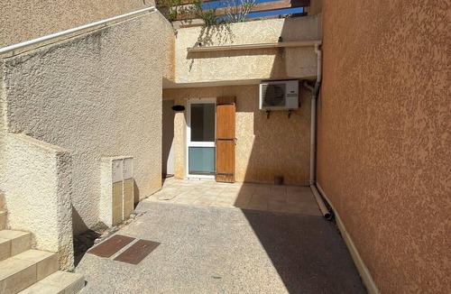 Fitou Apartment | Lovely sea-view apartment with heated swimming pool