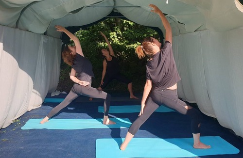 Sougeres-en-Puisaye Cabin | Lovely shepherds hut in chauminet