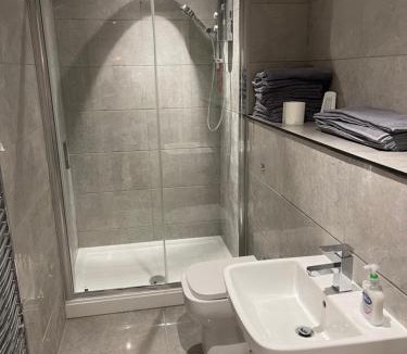 Formby Apartment | Lovely, Sleeps 8, Cafe Bars, Central Formby