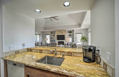 Barton Creek Lakeside Cottage | Lovely Spicewood Cottage w/Patio & Grill!