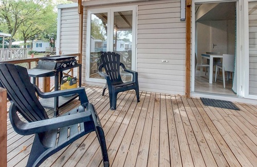 Talmont-Saint-Hilaire House | Lovely (sta)caravan in Talmont-Saint-Hilaire with heated swimming pool