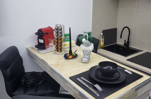 Bagnolet Apartment | Lovely Studio