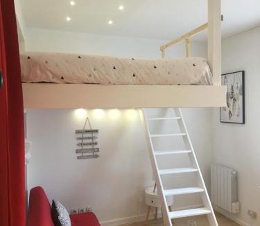 Bourges Apartment | Lovely Studio