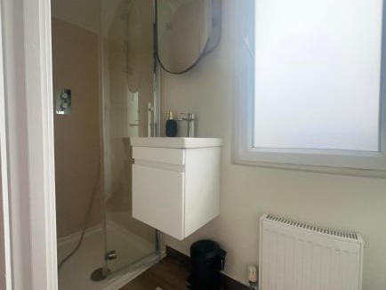 London Borough of Hounslow Apartment | Lovely Studio