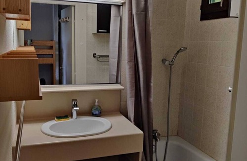 Malbuisson Apartment | Lovely studio - Lake view