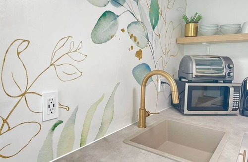 Florida Center Condo | Lovely Studio near Universal Studios