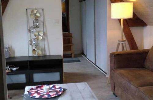 Bouchemaine Apartment | Lovely studio overlooking the Loire