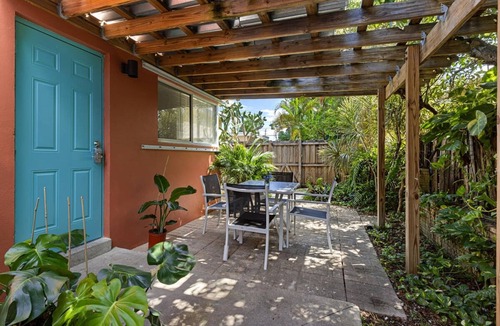 Lake Ridge Apartment | Lovely Studio With Great Location Free Parking