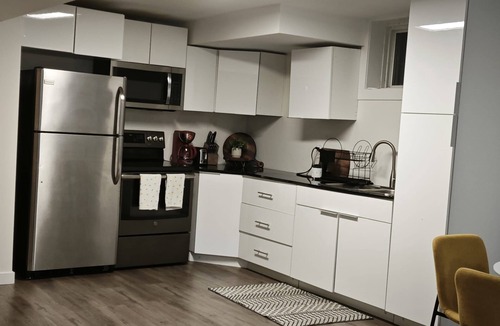 London Apartment | Lovely suite west of london