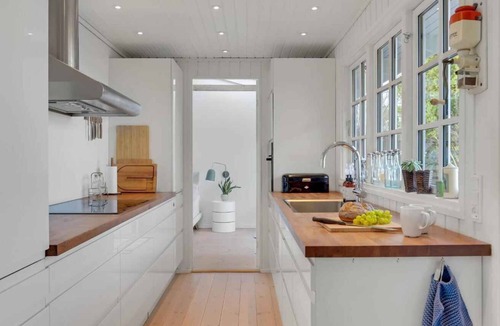 Hillerod House | Lovely summer house by Arresø