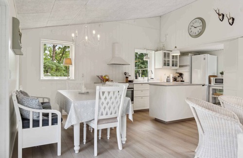 Store Kongsmark House | Lovely summer house close to Stillinge Beach
