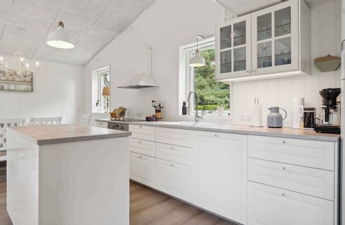 Store Kongsmark House | Lovely summer house close to Stillinge Beach