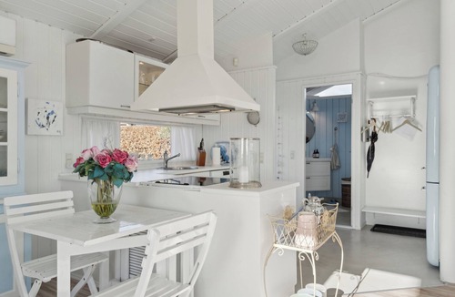Grønninghoved Strand House | Lovely summer house with sea view