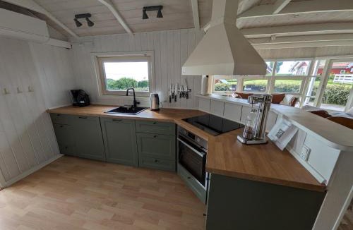 Kelstrup House | Lovely Summer House With Sea View
