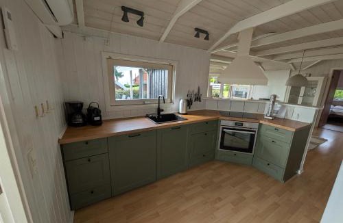 Kelstrup House | Lovely Summer House With Sea View