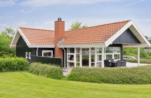 Kelstrup House | Lovely Summer House With Sea View