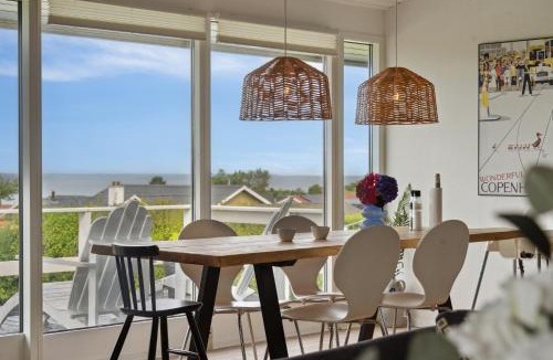Skastrup Strand House | Lovely Summerhouse By Skaastrup Strand W Sea View