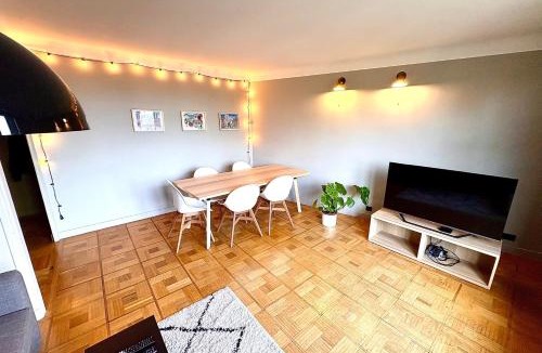 Richebourg - Saint-Clement Apartment | Lovely T2 facing Jardin des Plantes