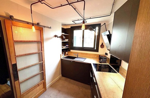 Richebourg - Saint-Clement Apartment | Lovely T2 facing Jardin des Plantes