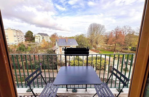 Richebourg - Saint-Clement Apartment | Lovely T2 facing Jardin des Plantes