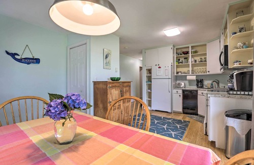 Gloucester House | Lovely 'The Buoys Cottage' on Annisquam River!