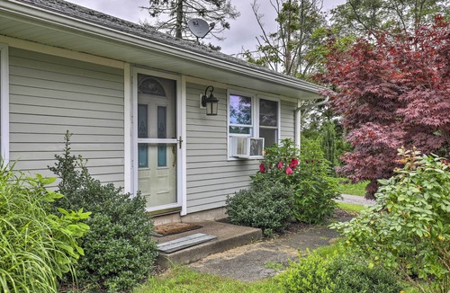 Gloucester House | Lovely 'The Buoys Cottage' on Annisquam River!