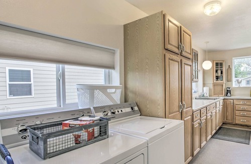 Lucerne House | Lovely Thermopolis Home < 3 Mi to Hot Springs